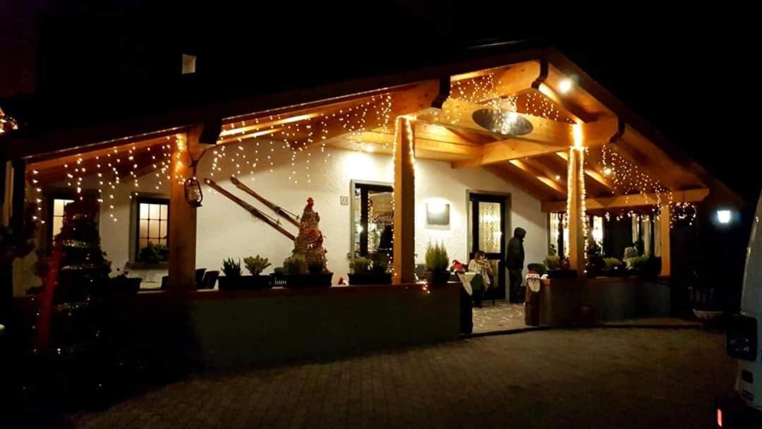 Albergo Canella Fuipiano Valle Imagna Eksteriør billede